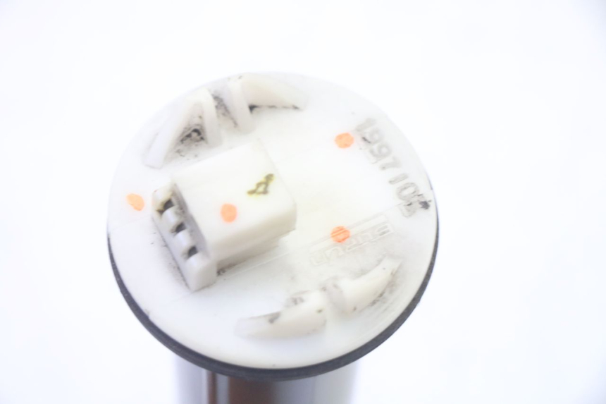 photo de FUEL TANK LEVEL PIAGGIO MP3 125 (2006 - 2014) - Technical close-up