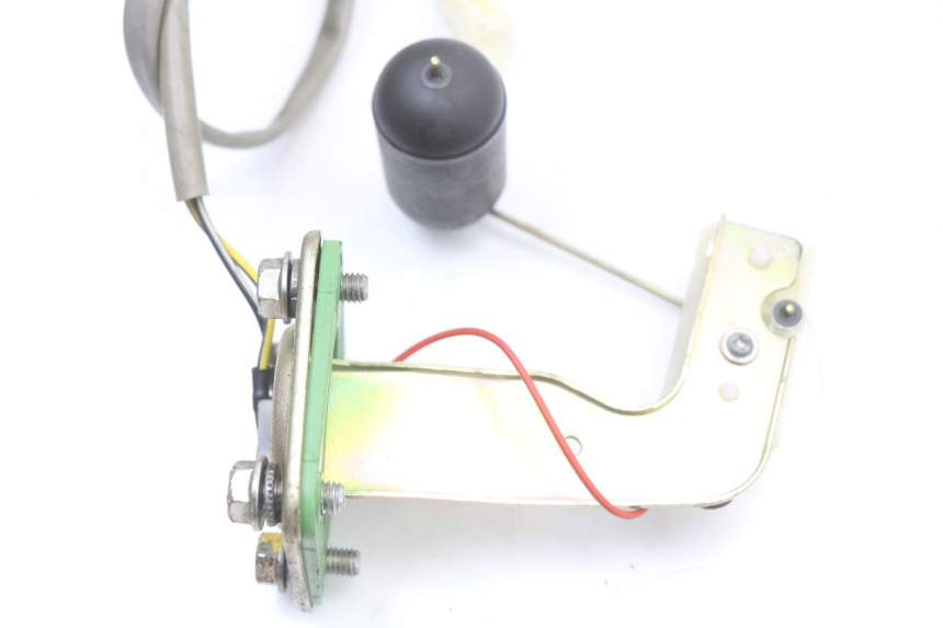photo de FUEL TANK GAUGE PIAGGIO NEW TYPHOON 50 (2018 - 2021) - Alternative perspective
