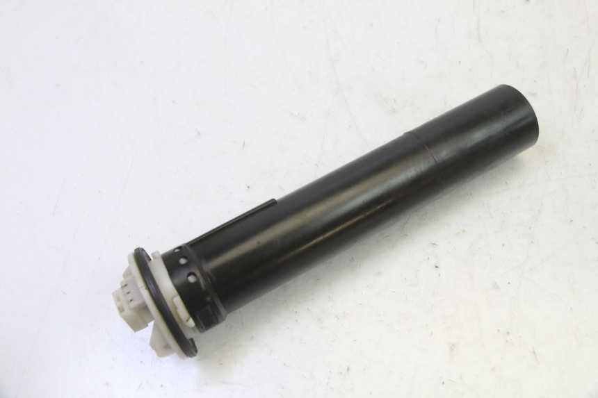 photo de FUEL TANK LEVEL PIAGGIO NEW TYPHOON 50 (2010 - 2017) - Alternative perspective