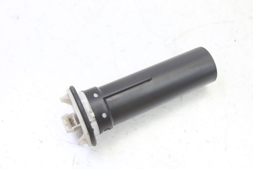 photo de FUEL TANK LEVEL PIAGGIO NRG POWER PUREJET 50 (2018 - 2021) - Alternative perspective