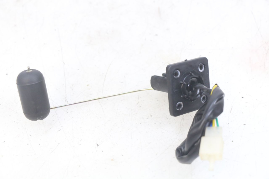 photo de FUEL TANK GAUGE JM MOTORS OLDIES RS 4T 50 (2021 - 2024) - Alternative perspective