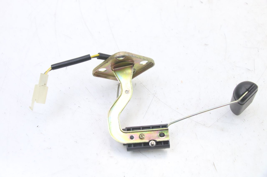 photo de FUEL TANK GAUGE PEUGEOT KISBEE 4T 50 (2018 - 2022) - Alternative perspective