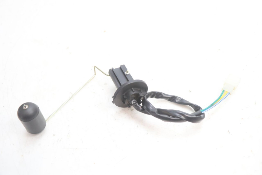 photo de FUEL TANK LEVEL TNT MOTOR ROMA 12' 2T 50 (2007 - 2018) - Zoom on usage condition
