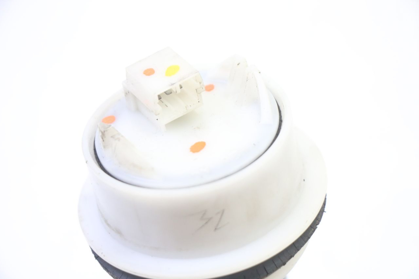 photo de FUEL TANK LEVEL PEUGEOT SATELIS 250 (2006 - 2012) - Alternative perspective