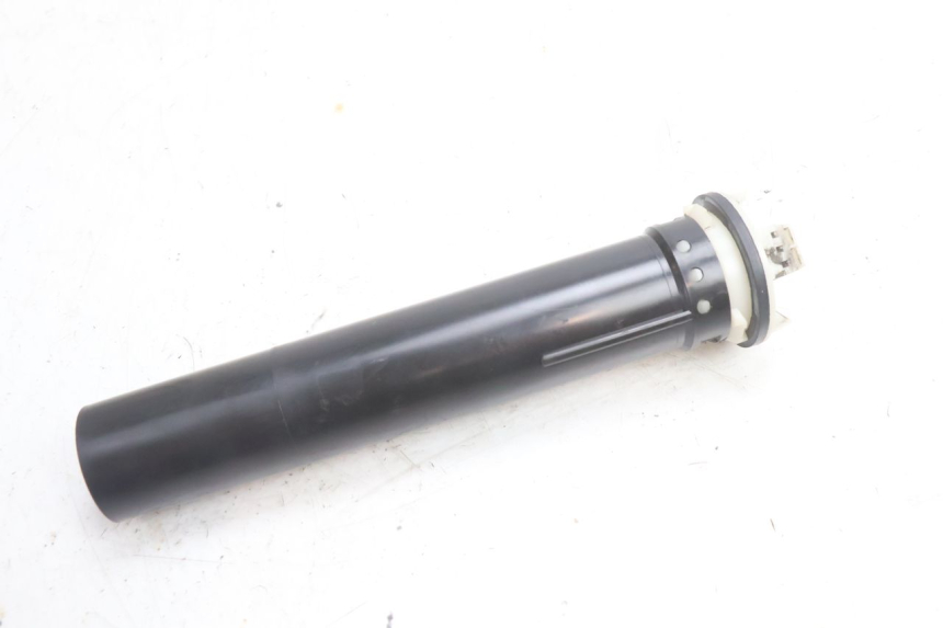 photo de FUEL TANK LEVEL PEUGEOT SATELIS 125 (2006 - 2009) - Zoom on usage condition