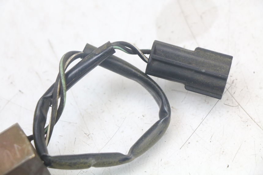 photo de FUEL TANK GAUGE TRIUMPH SPEED TRIPLE T301 900 (1994 - 1996) - Technical close-up