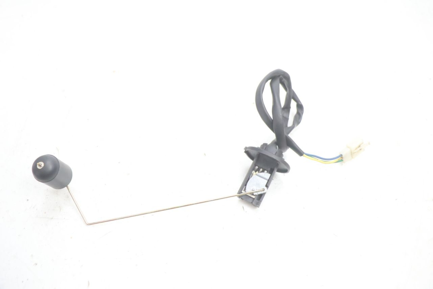 photo de FUEL TANK LEVEL RAZZO STEED 125 (2012 - 2018) - Zoom on usage condition