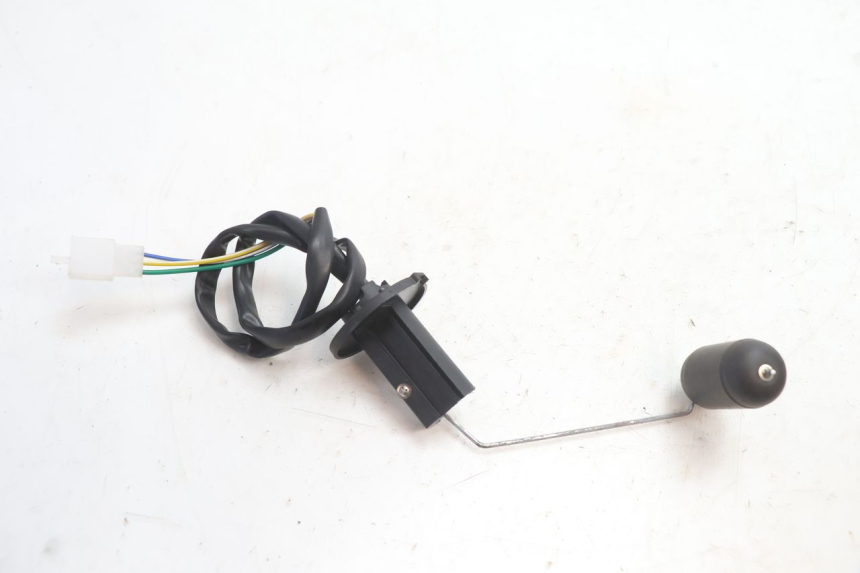 photo de FUEL TANK LEVEL VASTRO STREET S 50 (2016 - 2021) - Component detail