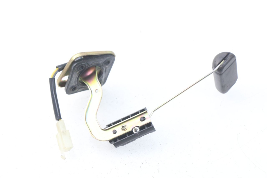 photo de FUEL TANK LEVEL PEUGEOT STREETZONE 2T 50 (2014 - 2019) - Zoom on usage condition