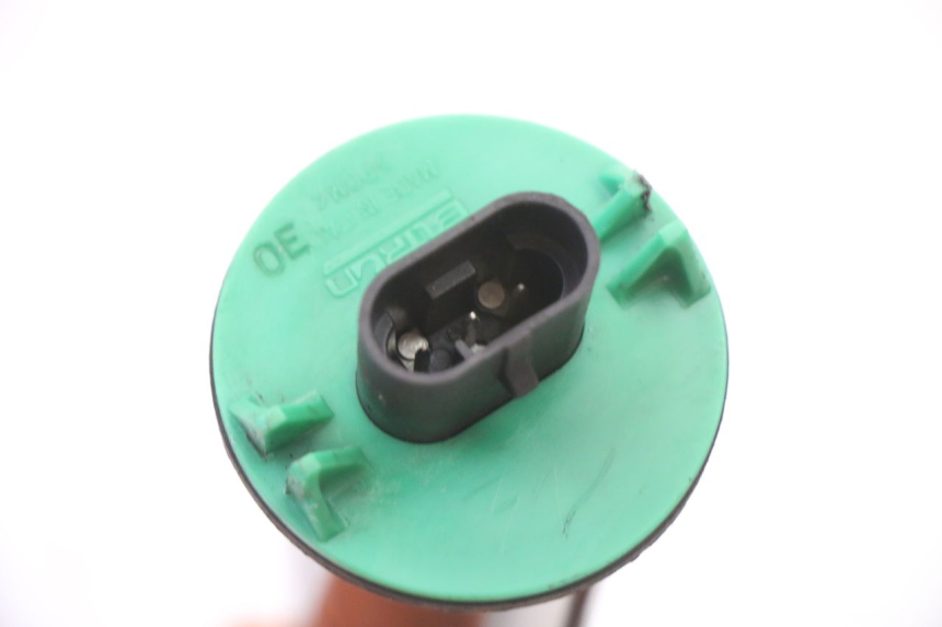 photo de FUEL TANK LEVEL PIAGGIO SUPER LX 125 (2000 - 2003) - Zoom on usage condition