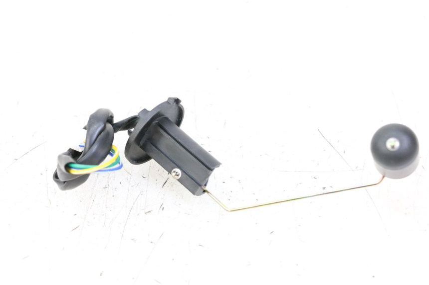 photo de FUEL TANK GAUGE TNT MOTOR BOSTON 4T 50 (2018 - 2025) - Zoom on usage condition