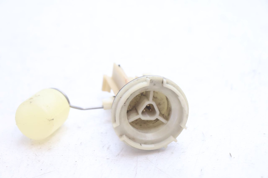 photo de FUEL TANK GAUGE PEUGEOT TREKKER 50 (1995 - 2004) - Alternative perspective