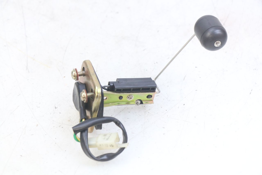 photo de FUEL TANK GAUGE PEUGEOT TWEET 125 (2018 - 2021) - Technical close-up