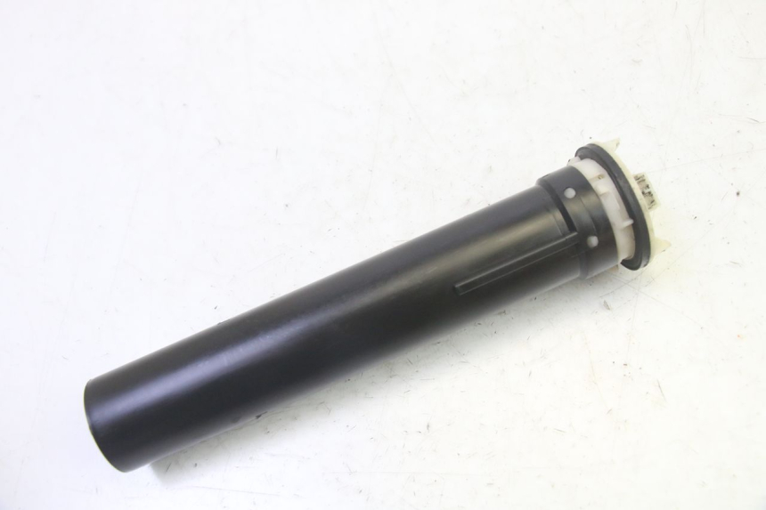 photo de FUEL TANK GAUGE PIAGGIO X8 125 (2004 - 2007) - Main view