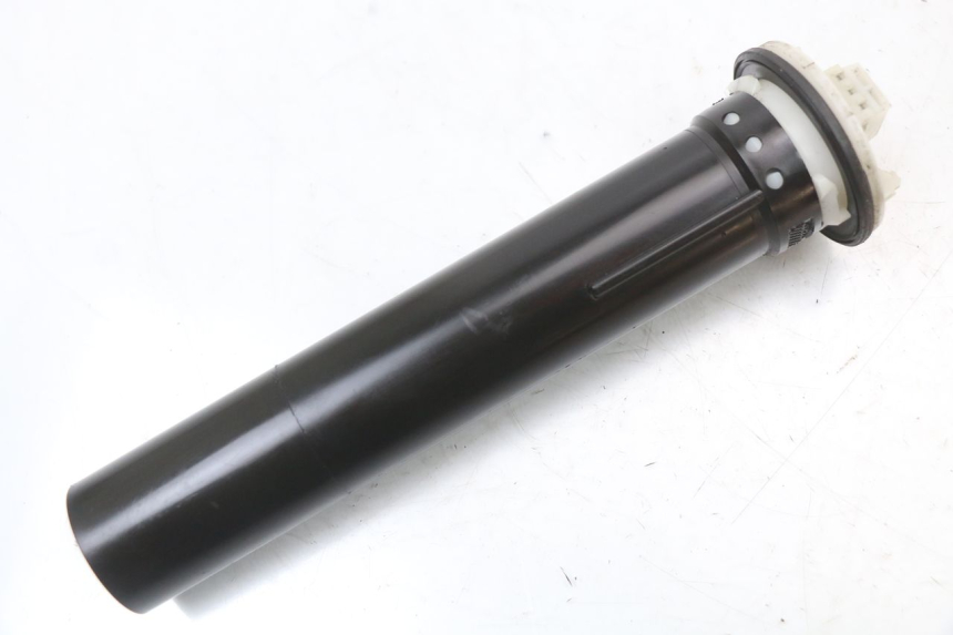 photo de FUEL TANK GAUGE PIAGGIO XEVO - X EVO 125 (2007 - 2017) - Zoom on usage condition