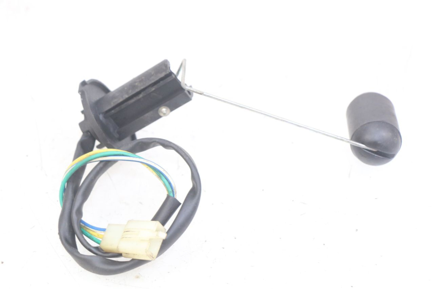 photo de FUEL TANK GAUGE YIYING YY125T 125 (2006 - 2014) - Zoom on usage condition