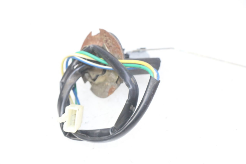 photo de FUEL TANK GAUGE YIYING YY50QT-10 50 (2007 - 2022) - Zoom on usage condition