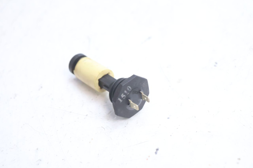 photo de FUEL TANK GAUGE PIAGGIO ZIP 2T 50 (2009 - 2019) - Zoom on usage condition