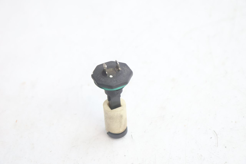 photo de FUEL TANK LEVEL PIAGGIO ZIP IGET 4T 50 (2021 - 2023) - Alternative perspective