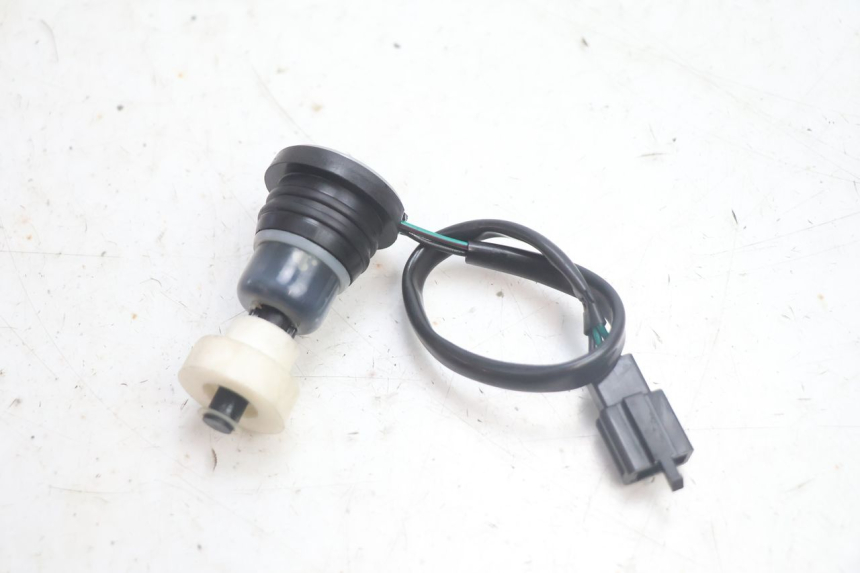 photo de OIL RESERVOIR DIPSTICK KYMCO AGILITY CITY 2T 50 (2008 - 2016) - Main view