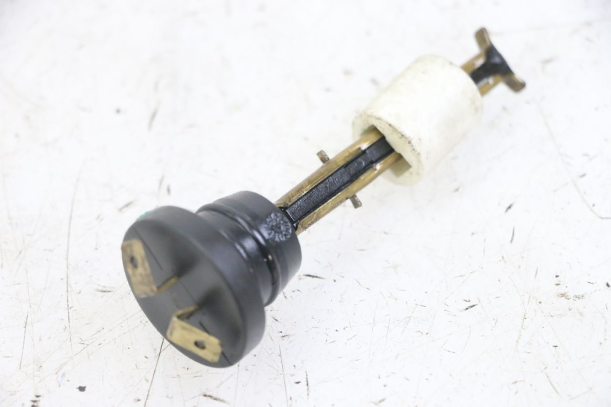 photo de OIL TANK DIPSTICK MBK BOOSTER SPIRIT NAKED 50 (2004 - 2017) - Main view