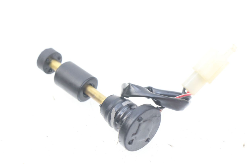 photo de OIL RESERVOIR DIPSTICK RIDE CLASSIC 2T 50 (2014 - 2022) - Zoom on usage condition