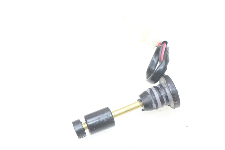 photo de OIL RESERVOIR DIPSTICK RIDE CLASSIC 2T 50 (2014 - 2022) - Zoom on usage condition