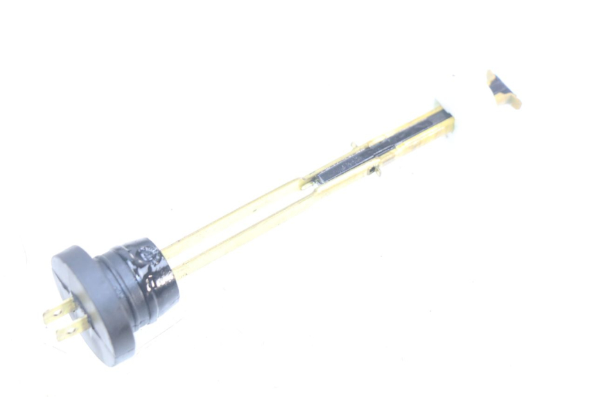 photo de OIL TANK DIPSTICK PEUGEOT ELYSTAR 50 (2002 - 2014) - Main view