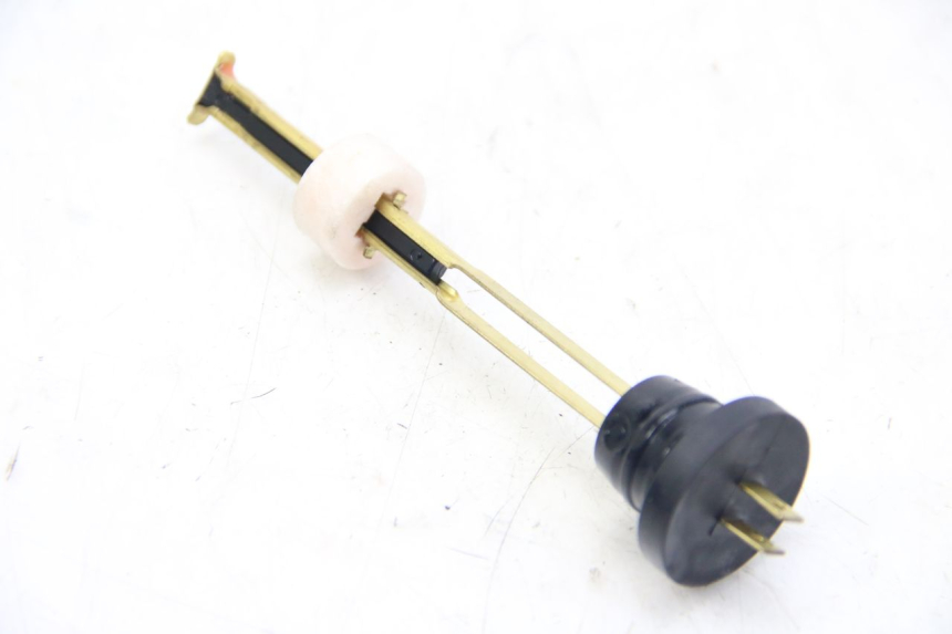 photo de OIL TANK DIPSTICK PEUGEOT ELYSTAR 50 (2002 - 2014) - Main view