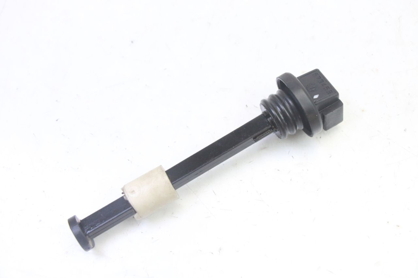 photo de OIL TANK DIPSTICK PIAGGIO FLY 2T 50 (2004 - 2017) - Zoom on usage condition