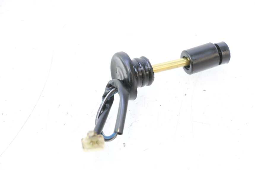 photo de OIL TANK DIPSTICK TNT MOTOR GRIDO 2T 50 (2010 - 2019) - Zoom on usage condition