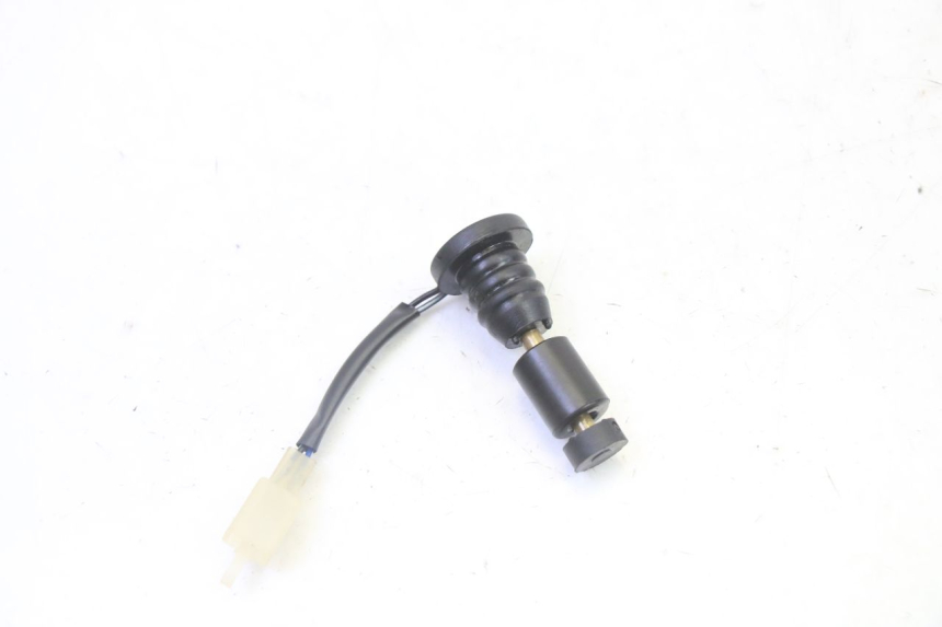 photo de OIL TANK DIPSTICK PEUGEOT KISBEE 2T 50 (2010 - 2017) - Component detail