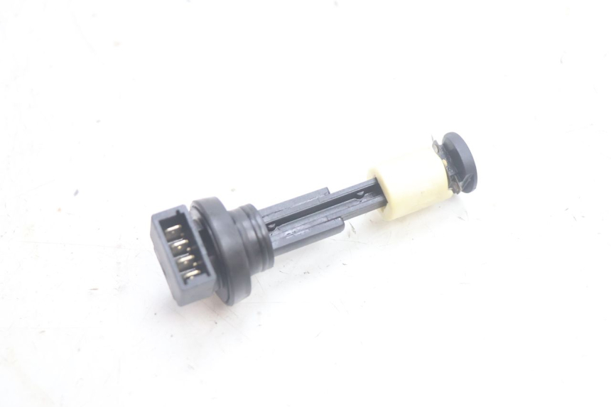photo de OIL TANK LEVEL PIAGGIO LIBERTY 50 (1998 - 2003) - Component detail