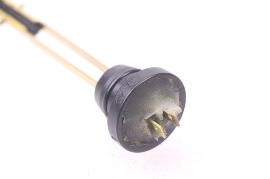 photo de OIL TANK DIPSTICK PEUGEOT LUDIX 50 (2008 - 2017) - Zoom on usage condition