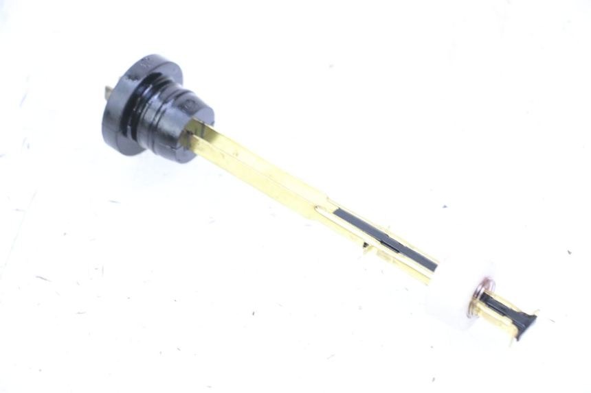 photo de OIL TANK DIPSTICK PEUGEOT TKR TREKKER FURIOUS 50 (2005 - 2014) - Component detail