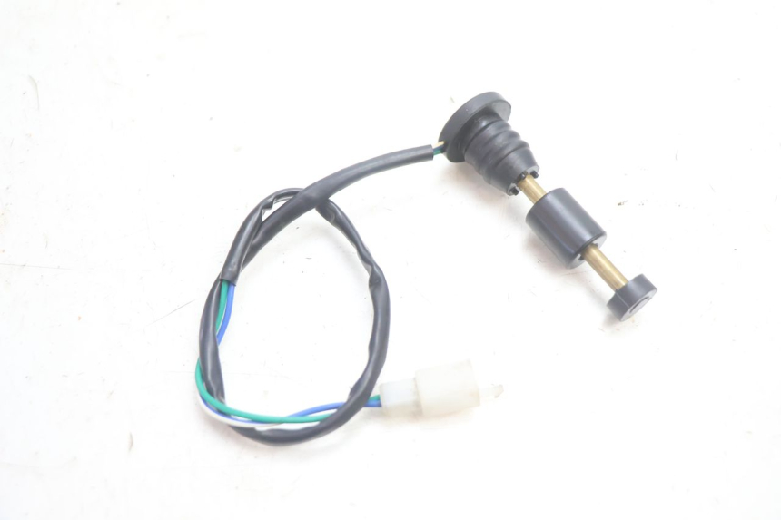 photo de OIL TANK LEVEL RAZZO QTR 50 (2011 - 2018) - Zoom on usage condition
