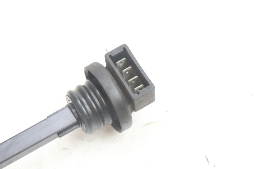 photo de OIL TANK LEVEL GILERA RUNNER SP 50 (2002 - 2004) - Component detail