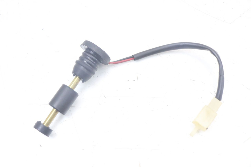 photo de OIL RESERVOIR DIPSTICK KEEWAY RY6 2T 50 (2011 - 2019) - Main view