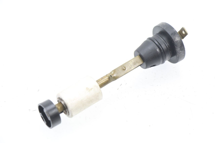 photo de OIL RESERVOIR DIPSTICK YAMAHA SLIDER NAKED 50 (2004 - 2018) - Component detail