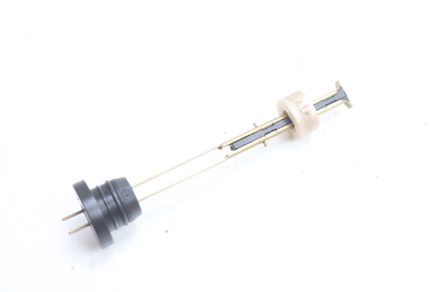 photo de OIL RESERVOIR DIPSTICK PEUGEOT SPEEDFIGHT LC 50 (1996 - 2002) - Main view