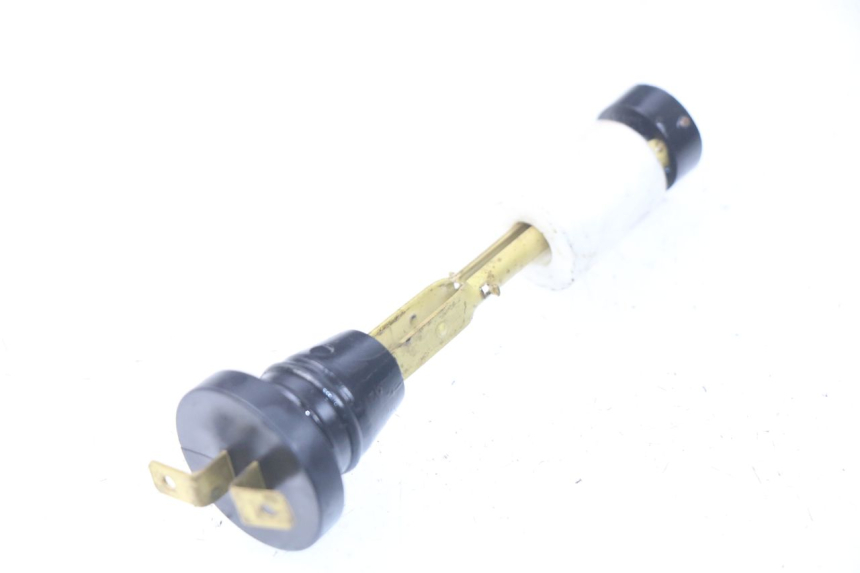 photo de OIL RESERVOIR DIPSTICK MBK STUNT NAKED 50 (2004 - 2018) - Main view