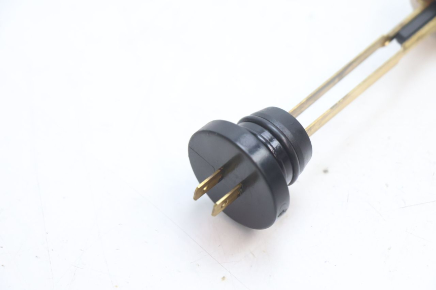 photo de OIL RESERVOIR DIPSTICK PEUGEOT TREKKER 50 (1995 - 2004) - Component detail