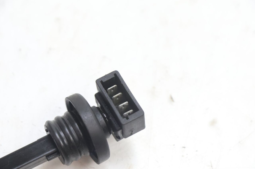 photo de OIL TANK LEVEL PIAGGIO TYPHOON 50 (2000 - 2009) - Component detail