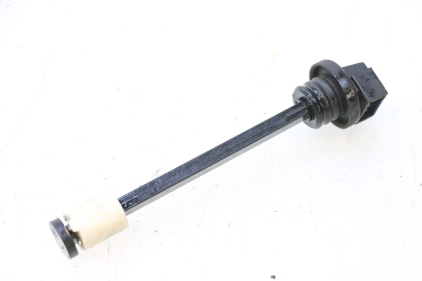photo de OIL TANK DIPSTICK PIAGGIO VESPA LX 2T 50 (2005 - 2013) - Component detail
