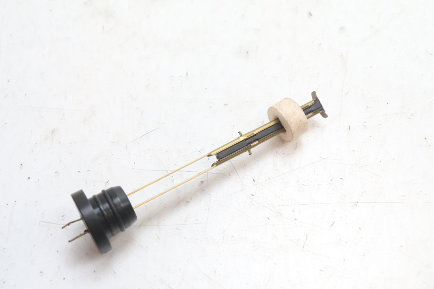 photo de OIL RESERVOIR DIPSTICK PEUGEOT VIVACITY 50 (1998 - 2003) - Component detail
