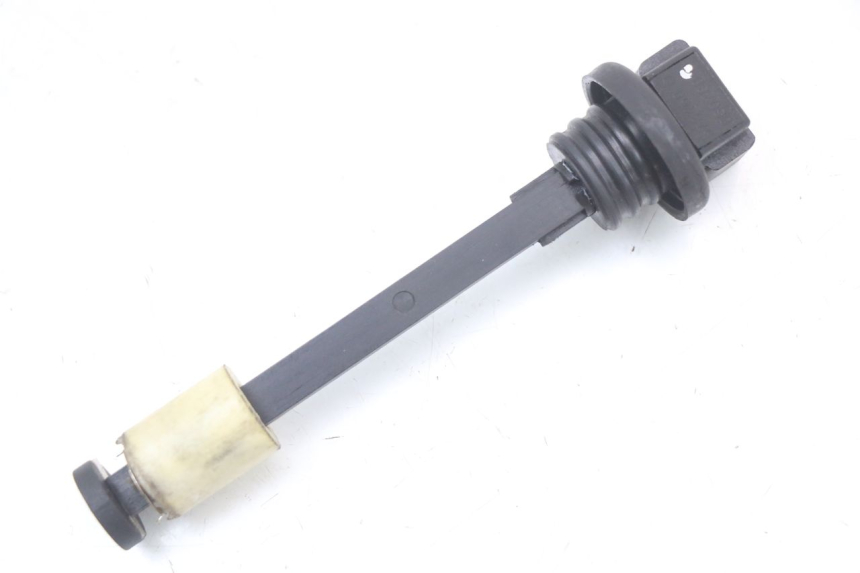 photo de OIL RESERVOIR DIPSTICK PIAGGIO ZIP 2T 50 (2009 - 2019) - Zoom on usage condition