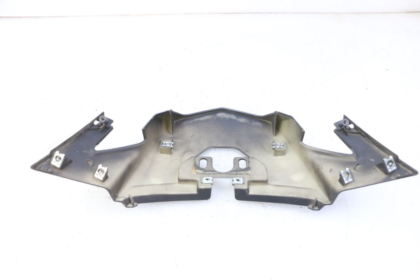 photo de REAR MIDDLE PANEL QUADRO 4 4D 350 (2015 - 2018) - Product overview