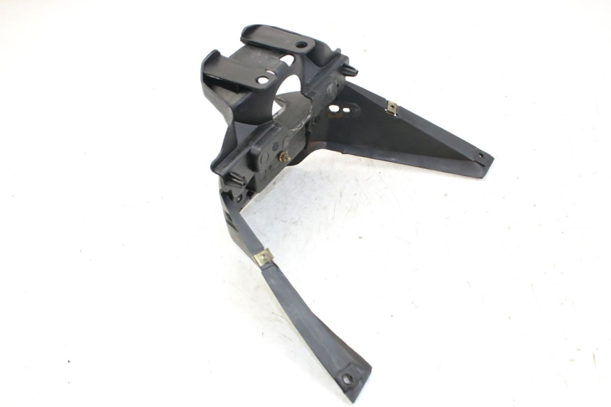 photo de REAR FAIRING JUNCTION KYMCO AGILITY 4T 50 (2005 - 2018) - Technical close-up