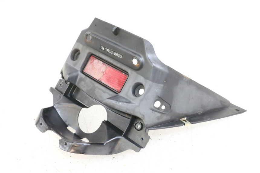 photo de REAR FAIRING JUNCTION KYMCO AGILITY 4T 50 (2005 - 2018) - Technical close-up