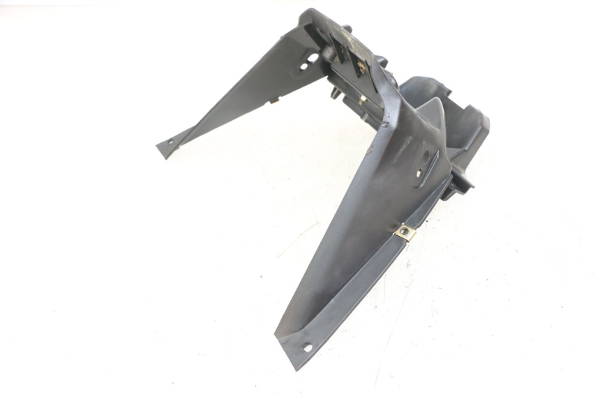 photo de REAR FAIRING JUNCTION KYMCO AGILITY 4T 50 (2005 - 2018) - Component detail
